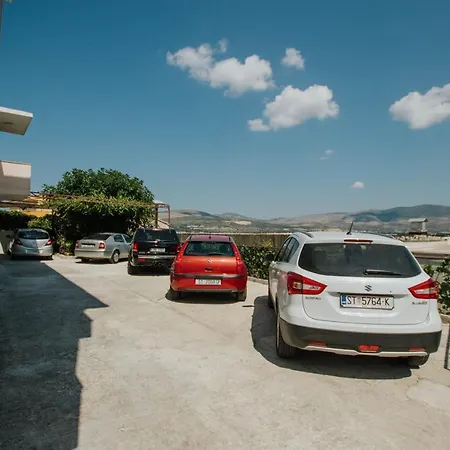 Apartment Klaric Trogir
